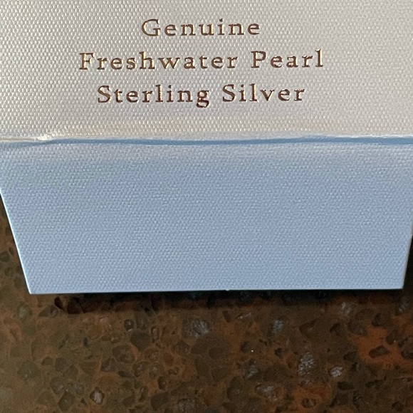 Sterling Silver Genuine Fresh Water Pearl Button Shape Earrings Five Pairs NWB - Picture 6 of 9